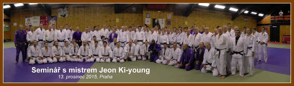 vánoční seminář s několikanásobným mistrem světa a olympijským vítězem Yeon Čon-Ki Youngem 2015